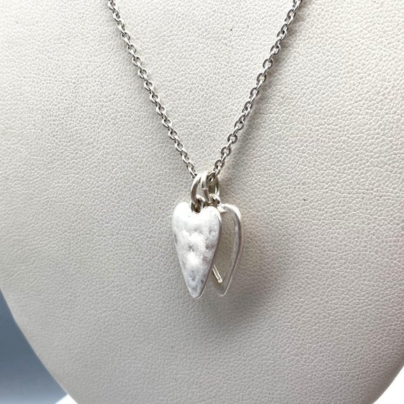 Vintage Chloe and Isabel Chain Necklace with Heart Charm Pendants, Silver Tone - Picture 3 of 3